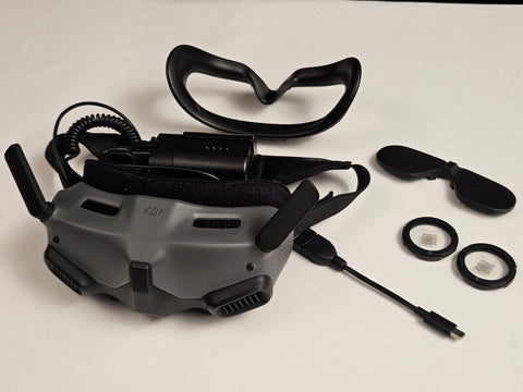 DJI Goggles 2 (Lightly used - in prestine condition)